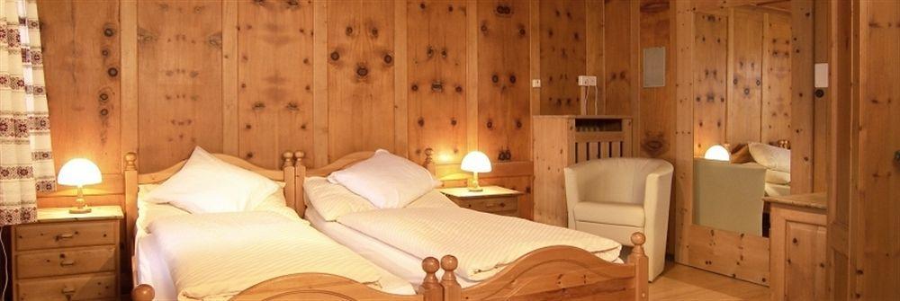 קלוסטר Hotel Silvapina מראה חיצוני תמונה